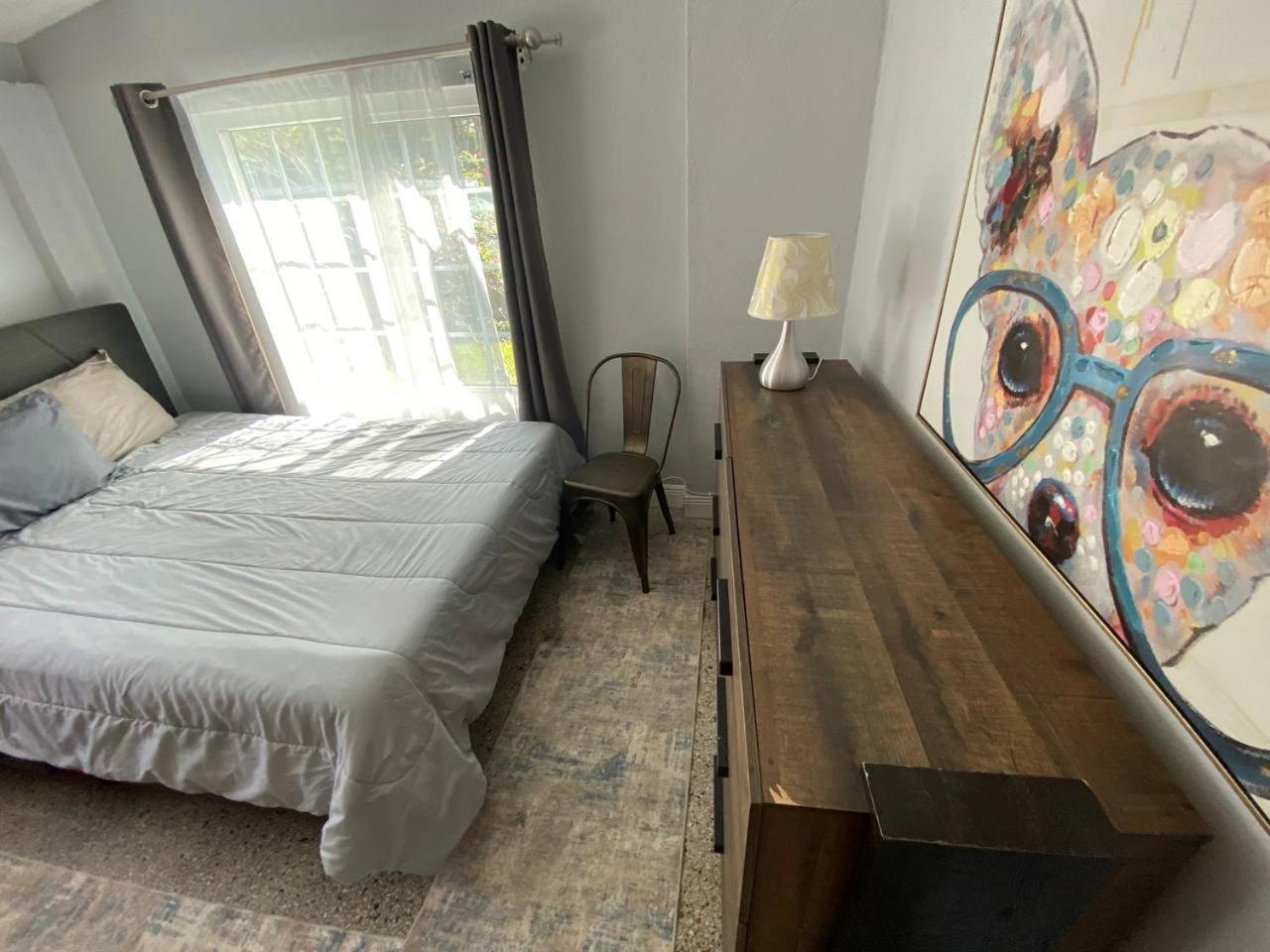Hollywood Peaceful Hostel Ngoại thất bức ảnh